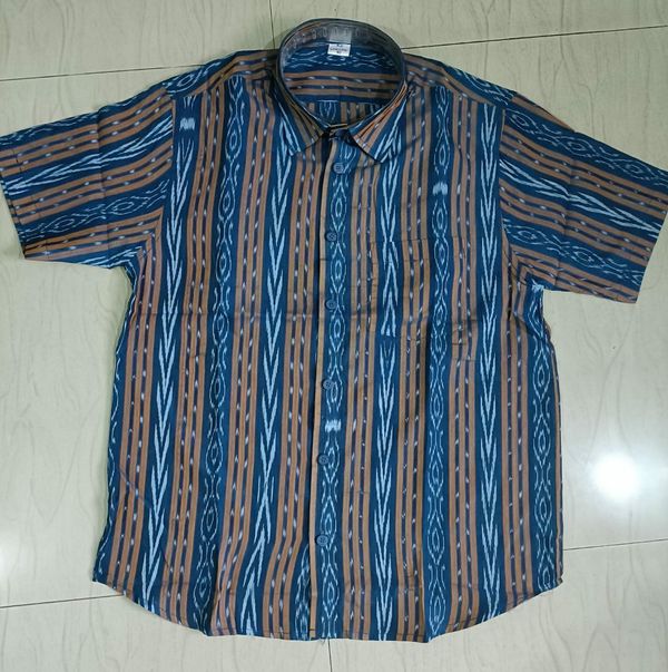 100573 Sambalpuri Cotton Half Shirt - Xl