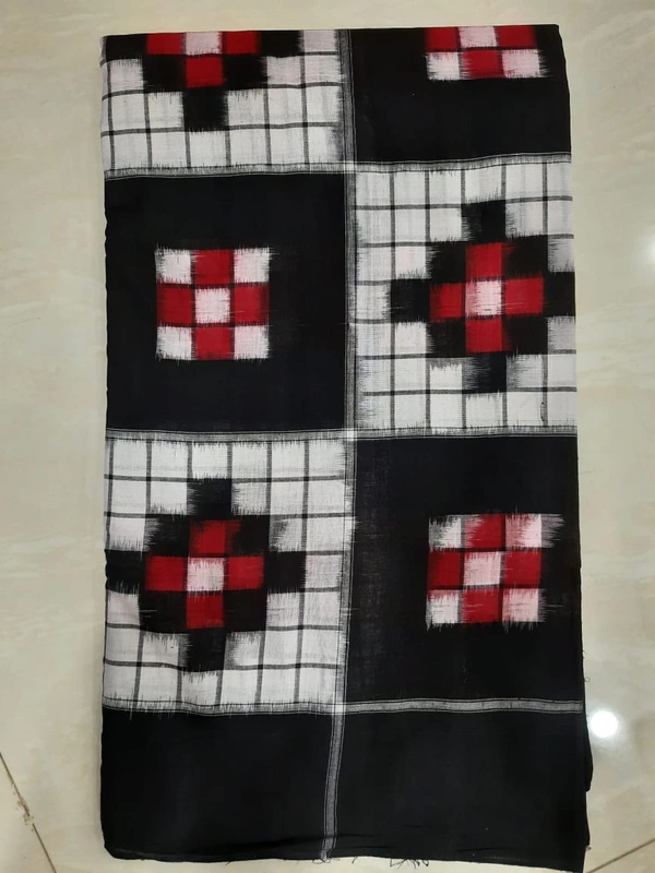 100585 Sambalpuri Fabric Than Kapada - 1 Meter