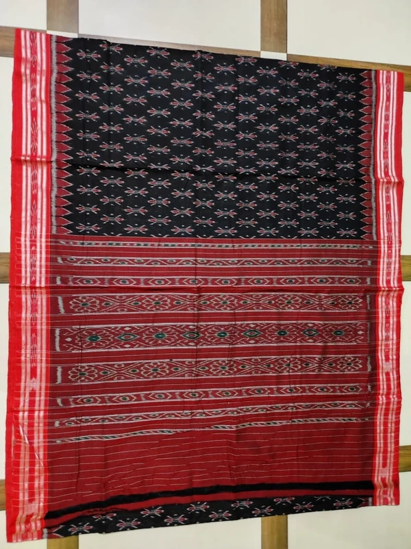 100879 Sambalpuri Body Banda Design Handloom Saree 