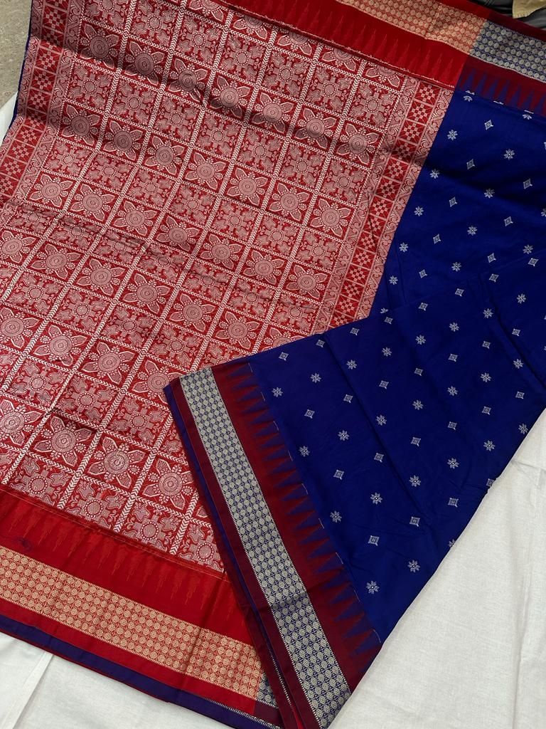 Sky Colour Pasapali Design Sambalpuri Handloom Bandha Silk Saree -  Sambalpuri Handloom Item