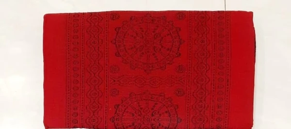 101105 Sambalpuri Handloom Bankei Dupatta  - Guardsman Red