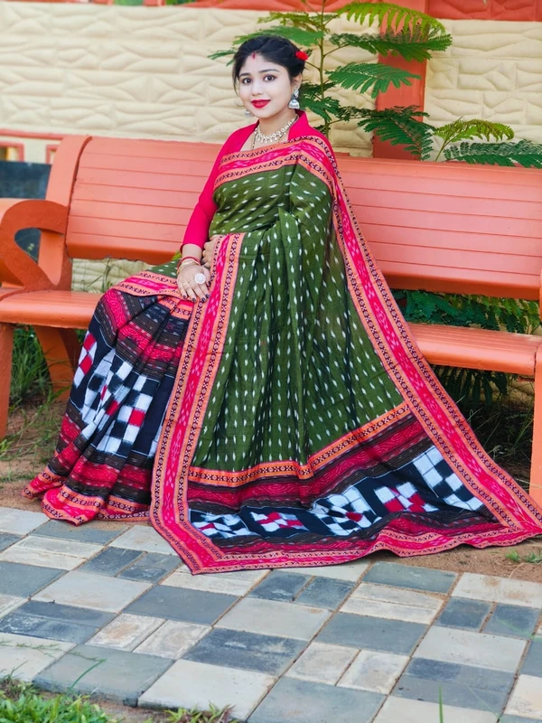 101555 Sambalpuri Handloom Patchwork Saree With Blause 