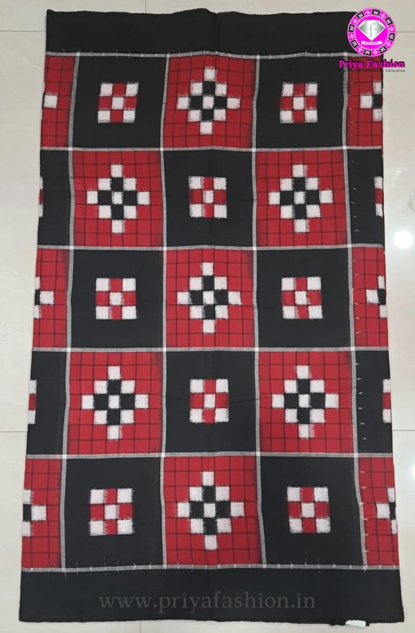 100577 Sambalpuri Fabric Than Kapada - 1 Meter