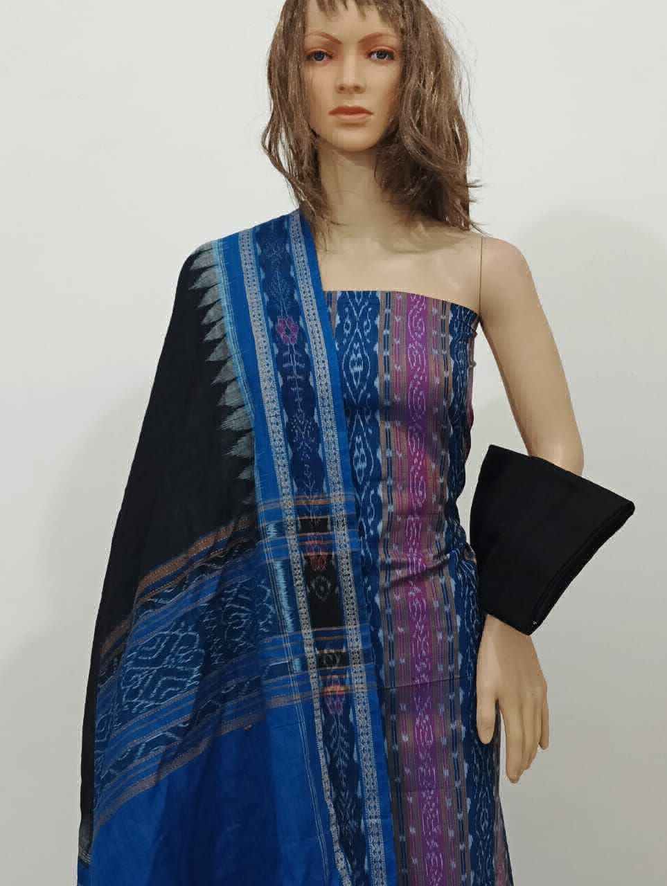 100727 Sambalpuri Bankei Dress Materials at Rs 1500 | संबलपुरी साड़ी -  Priya Fashion, Balangir | ID: 2852586802655