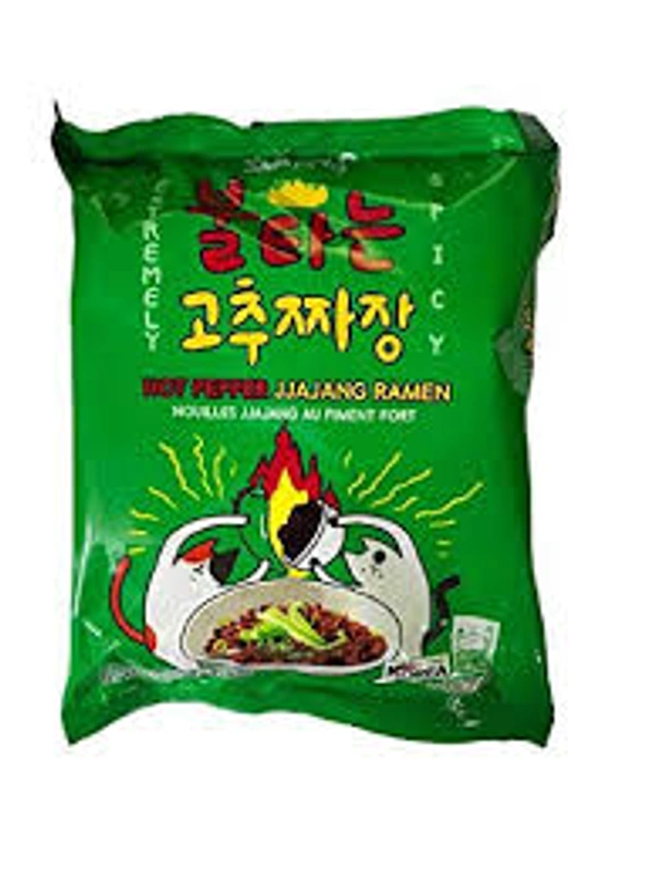 SAMYANG HOT PEPPER JJANJANG RAMEN - 136GM