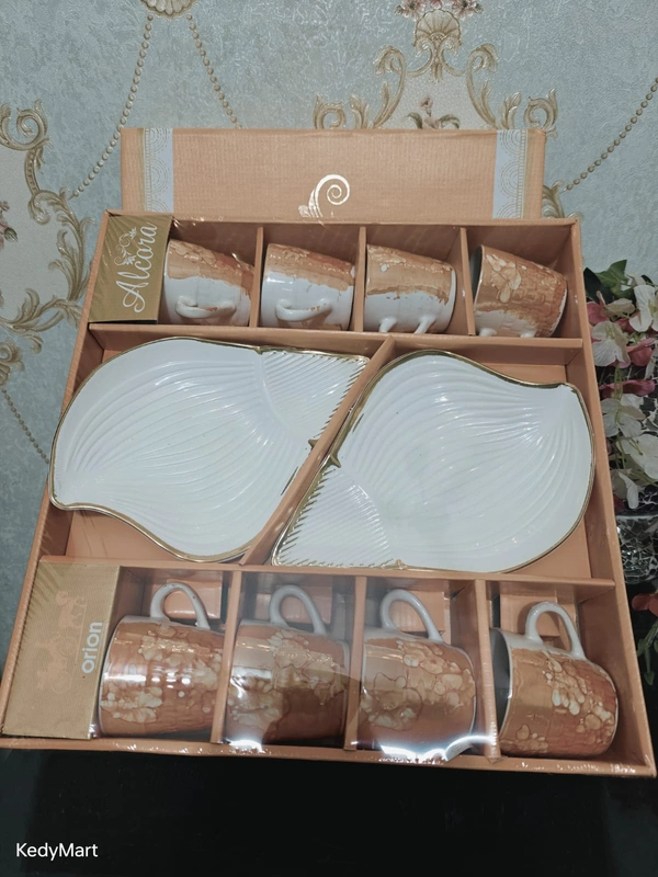 8 PC CUP AND PLATE SET - ALCORA
