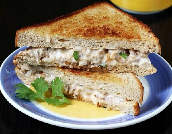 चिकन सेंडविच - One piece