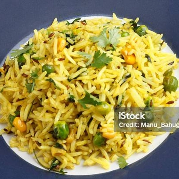 मटर पुलाव  - फैमिली रेस्टोरेंट