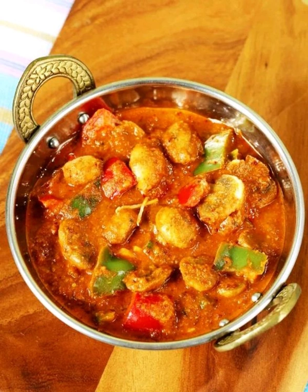 मशरूम कढ़ाई - Family Restaurant, Half Plate