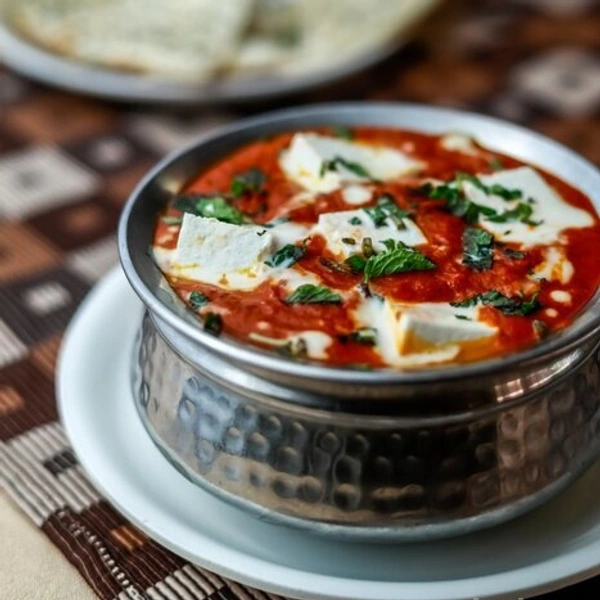 हांडी पनीर - Family Restaurant, Half Plate