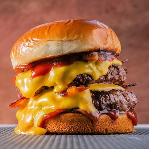 चीज बर्गर - Rama sweets, One piece