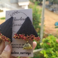 Black Trimaroon