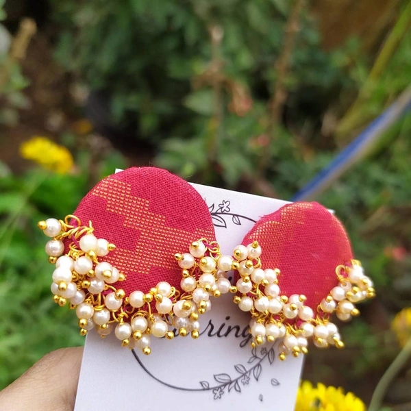 Red Pearl Circle