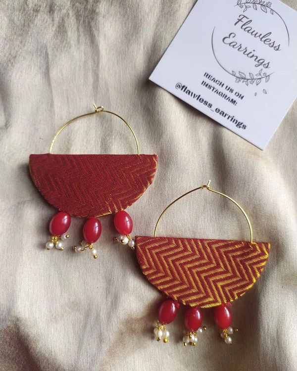 Red Zigzag Mani Hoops