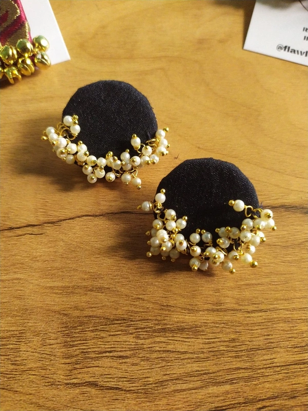 Black Pearl Circle