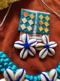 Cowrie Choker Set