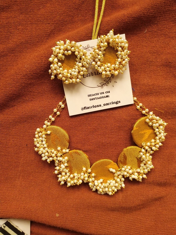Gold Choker Set