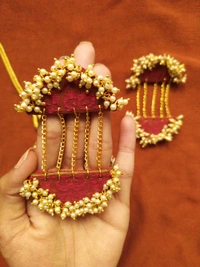 Maroon Drop Choker