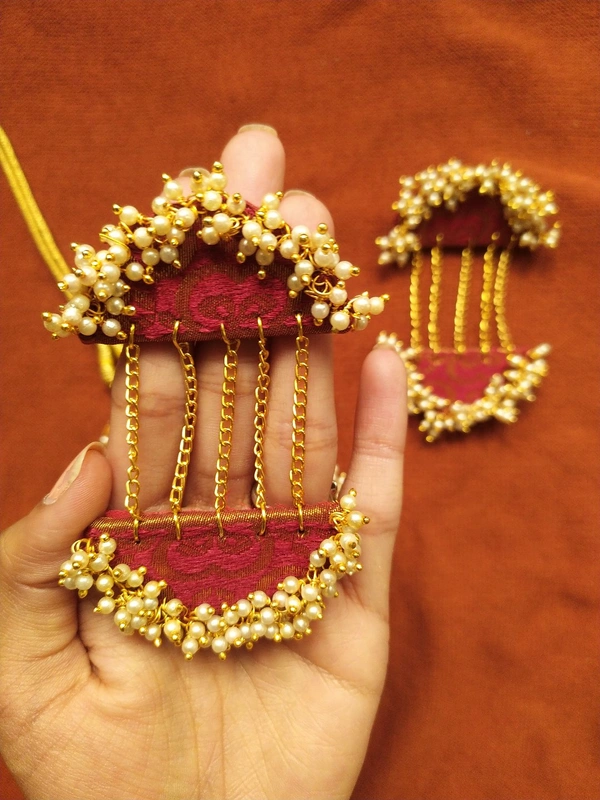 Maroon Drop Choker