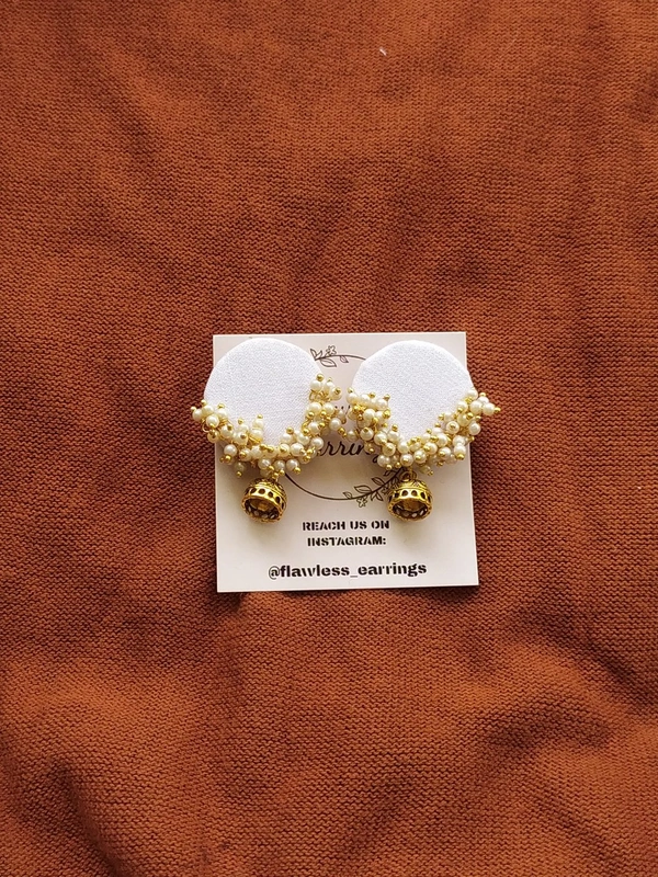White Pearlcircles Jumka
