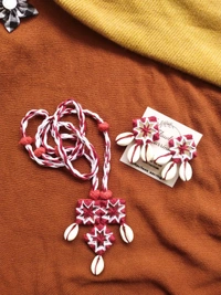 Maroon Mirror Set