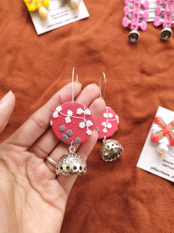 Red Leaf Jumka
