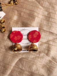 Red Jumka