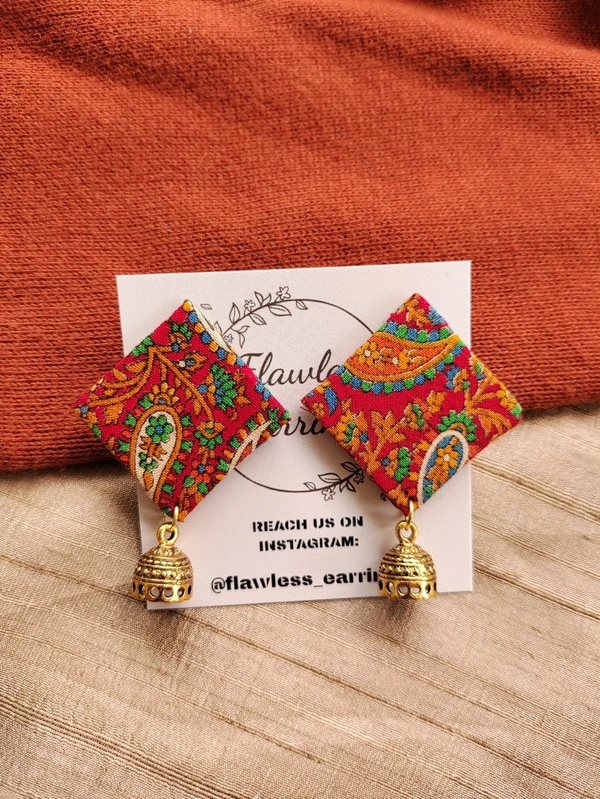 Multicolored Square Jumka