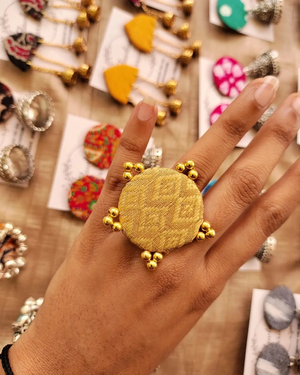 Gold Bead Ring