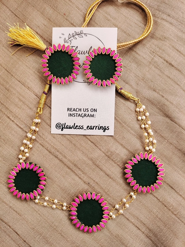 Bottle Green Choker Set 
