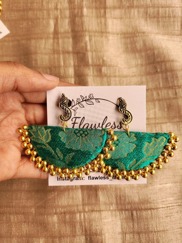 Turquoisee Half Moon 