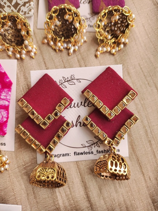Maroon Double Square 