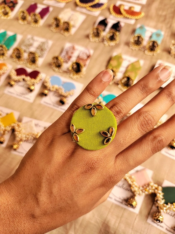 Green Kundan Ring