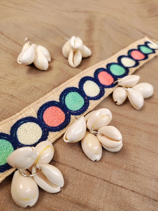 Cowrie Circles Choker Set 