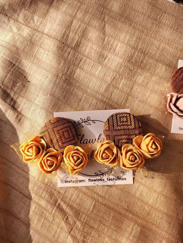 Gold Rose