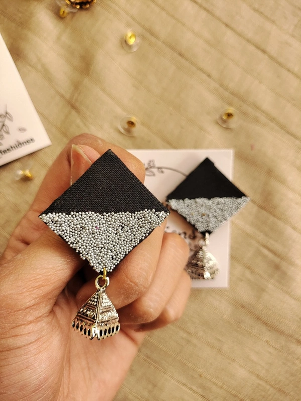Gold Rhombus Jumka - Gray