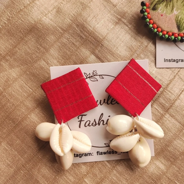 Red Cowries