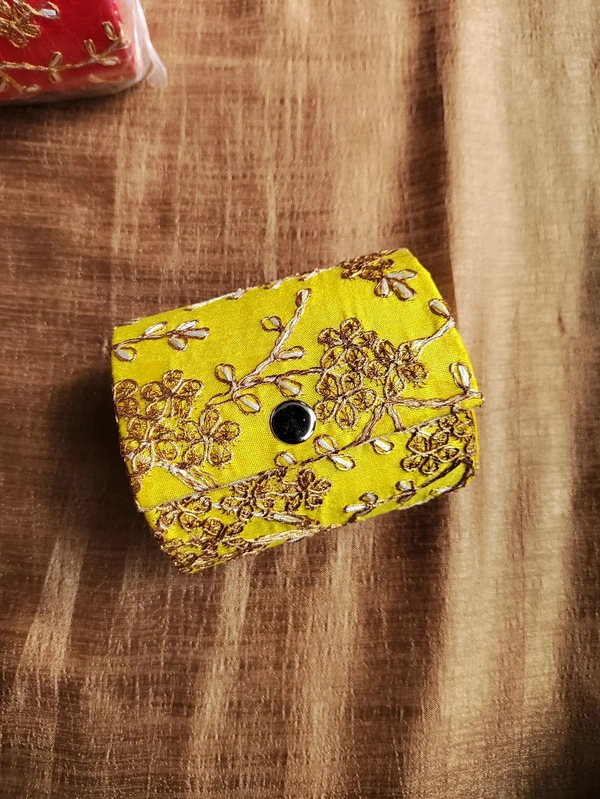 Bangle Box - Yellow