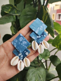 Blue Cowrie Double Square