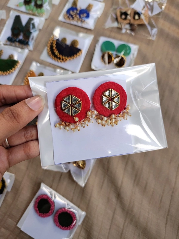 Kundan Stud - Red