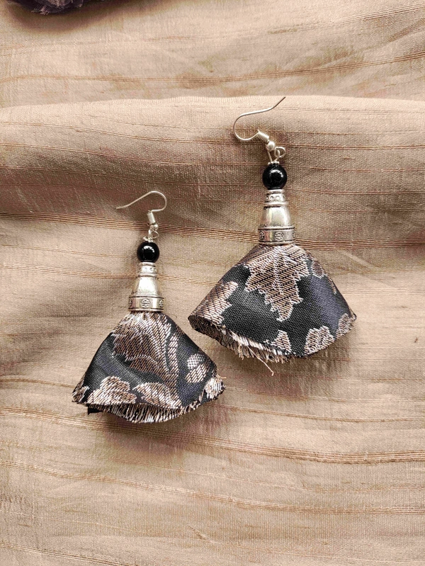 Fabric Tassels - Black