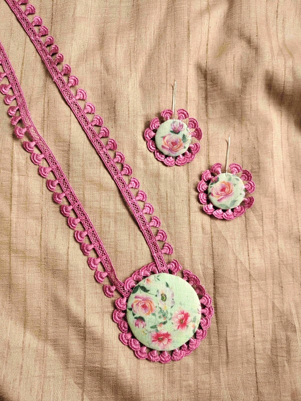Pink Lace Floral Set
