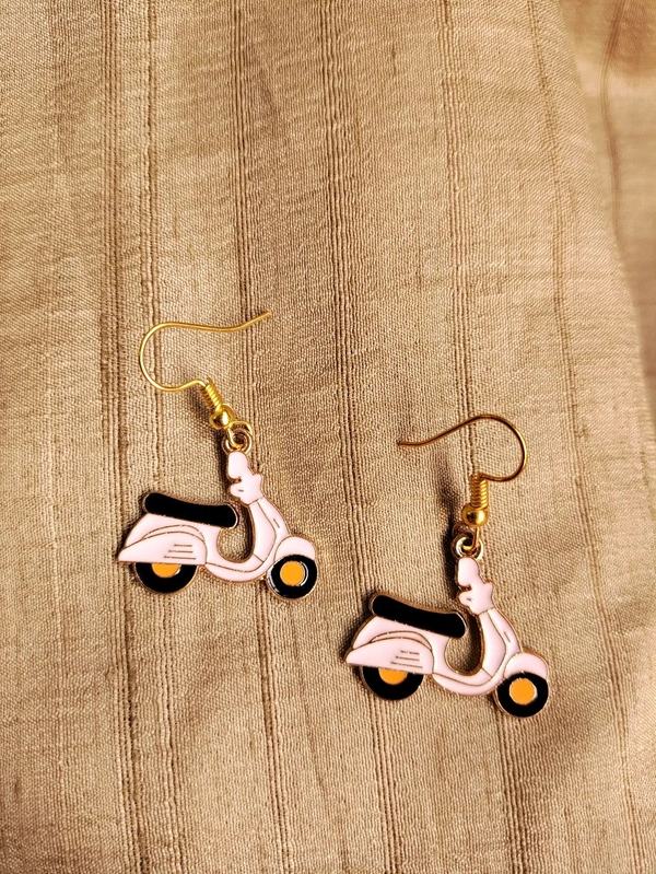 Pink Scooty