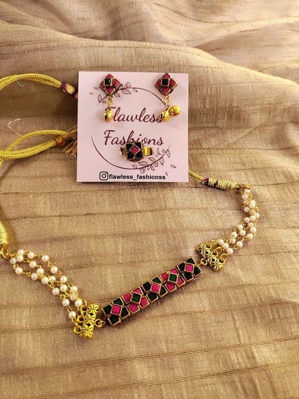 Bottle Green Kundan Set 