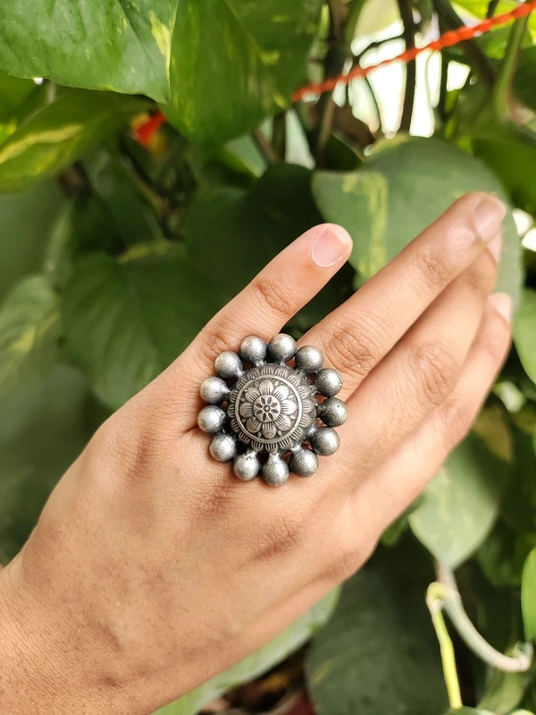 Lotus Ring
