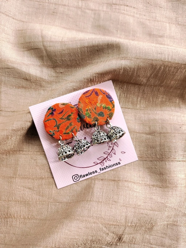 Orange Jumkas