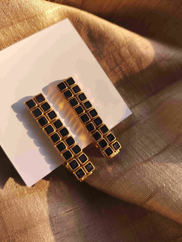 Black Kundan Alligator Clip 