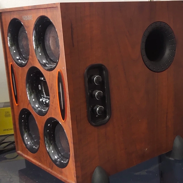 Bazooka Box Speaker