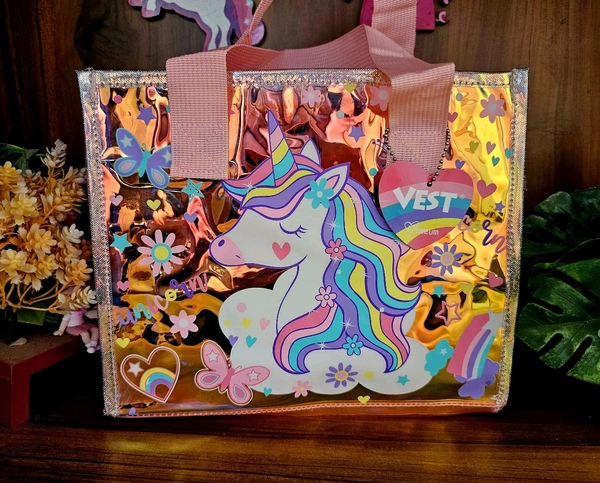 *Vest® Hong Kong*Premium Quality Holographic Tote Bags 🛍Size 26*22*9 cm*