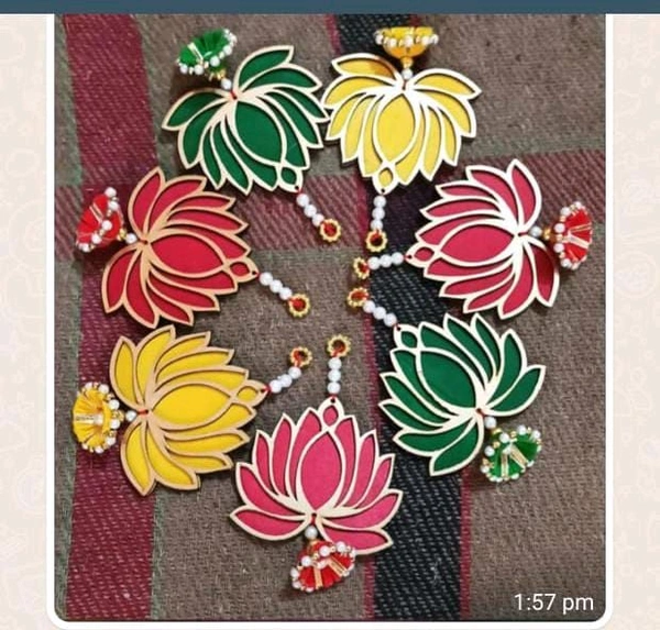 HANGING LOTUS (PAIR)